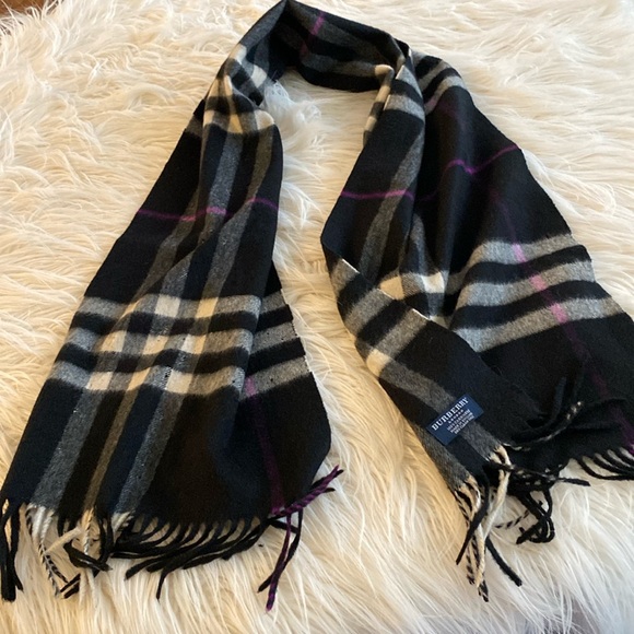 BURBERRY 100% cashmere scarf - Picture 1 of 10